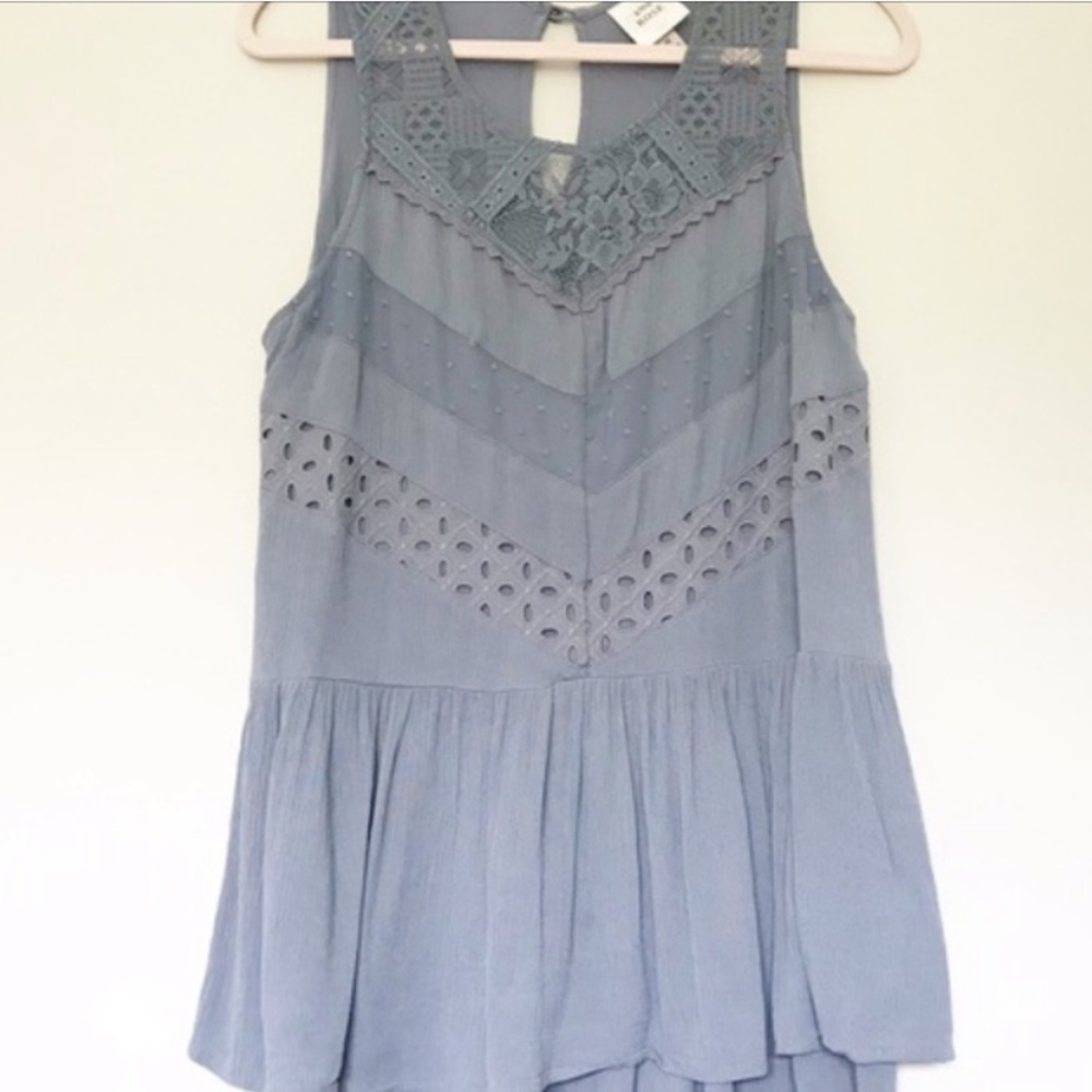 Knox Rose Sleeveless Blouse